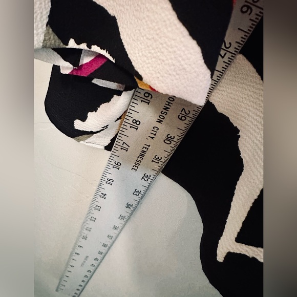 NEW Marks & Spencer Jacquard Blouse Double Breasted Black Print SZ 16/XL - Picture 15 of 16